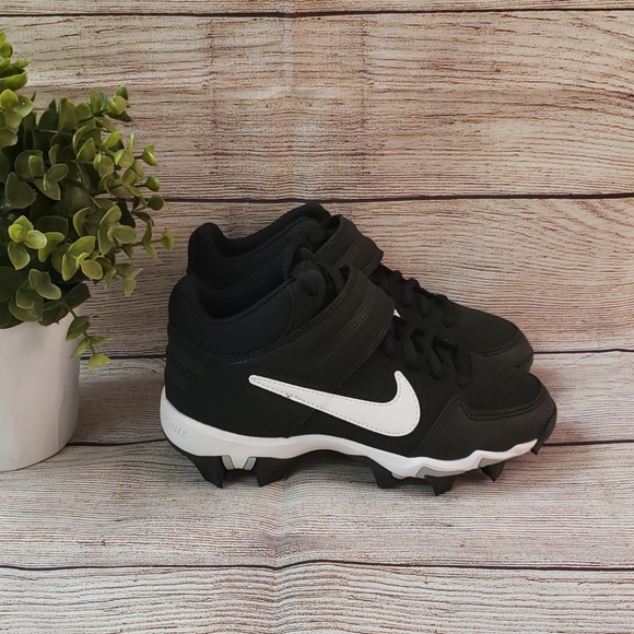 Nike | Shoes | Nike Boys Alpha Huarache 